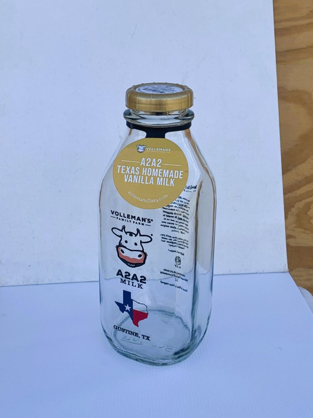 BOTTLE - 32oz VOLLEMANS FARMS VANILLA glass milk bottle LIMITED A2A2 TEXAS FLAG